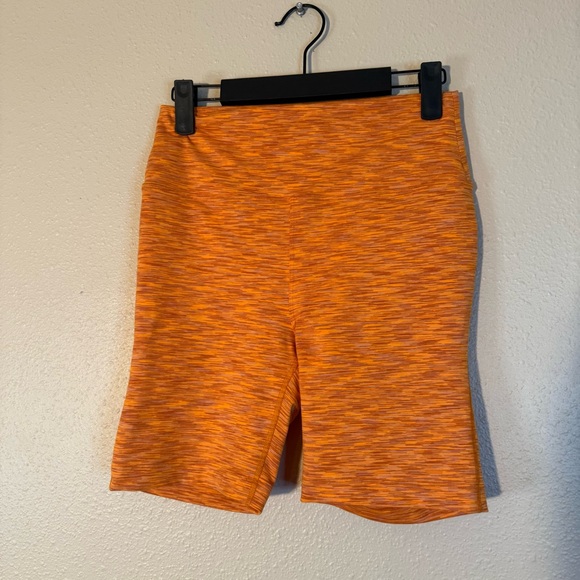 Outdoor Voices Freeform Orange Heathered Athletic Biker Shorts Medium - Picture 1 of 4